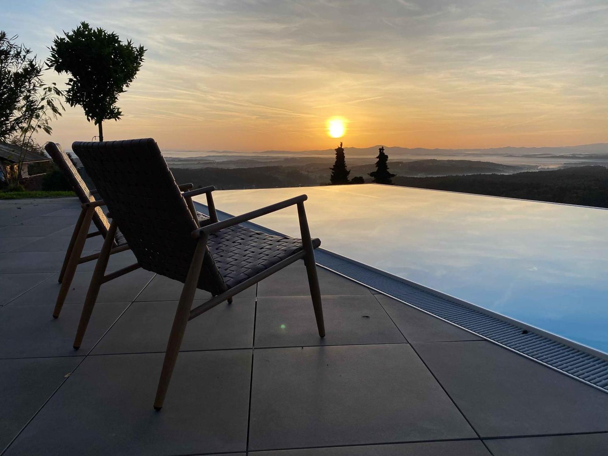 Greim15 --- Ganzes Ferienhaus Mit Fernsicht, Pool, Wellness Deutschlandsberg Bagian luar foto