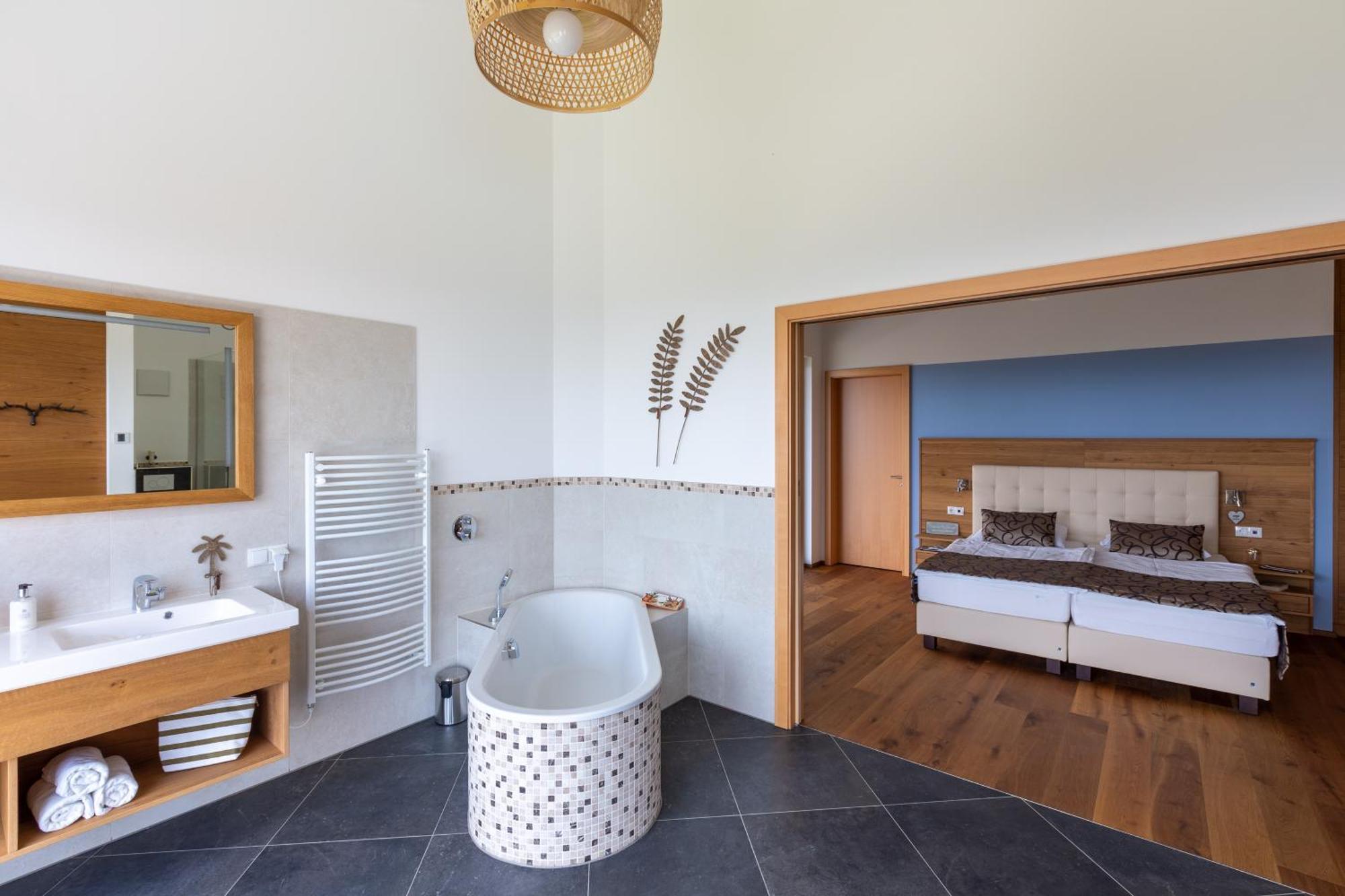 Greim15 --- Ganzes Ferienhaus Mit Fernsicht, Pool, Wellness Deutschlandsberg Bagian luar foto